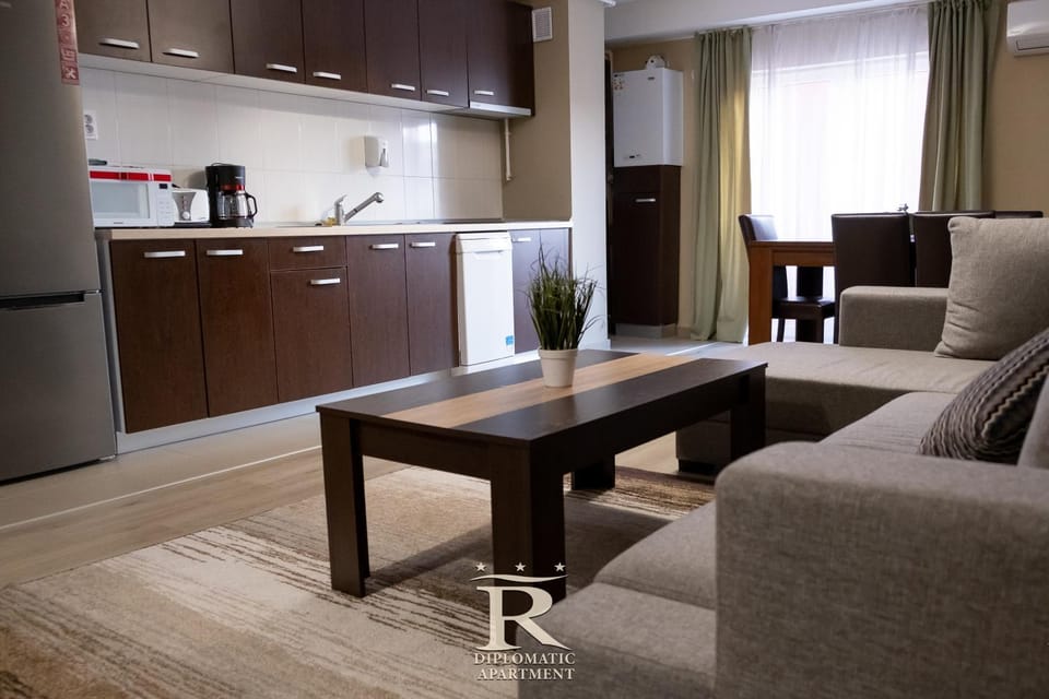 Kitchen or kitchenette, Living room, Seating area