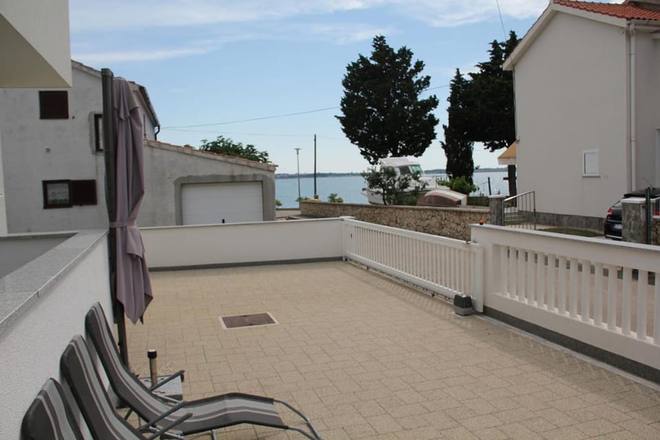 Day, Neighbourhood, Summer, BBQ facilities, Balcony/Terrace, Beach, On site, Sea view, Street view, Open Air Bath, Public Bath, Quiet street view