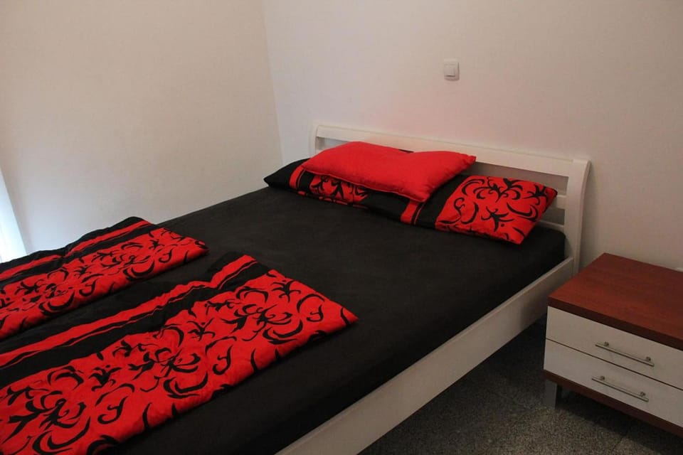 Bed, Other, Decorative detail, Bedroom, Area and facilities