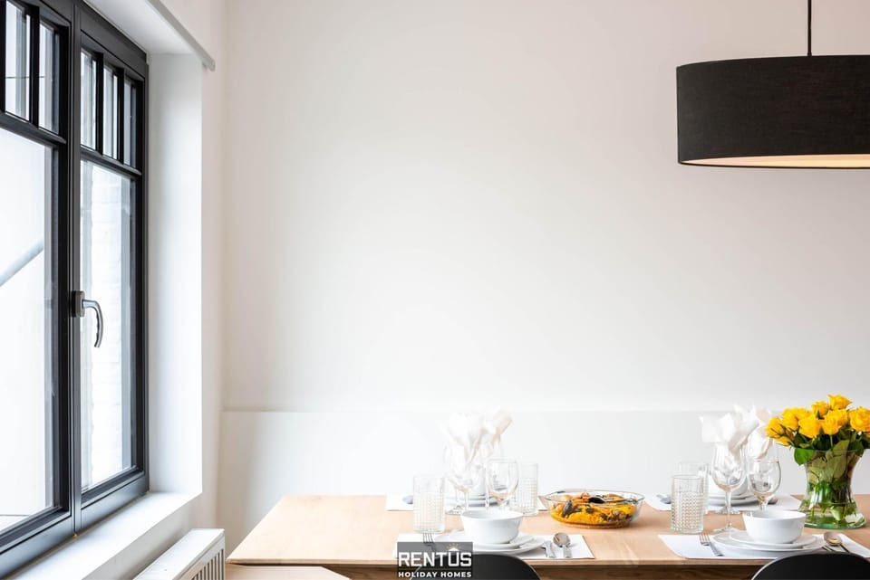 Food and drinks, Dining area