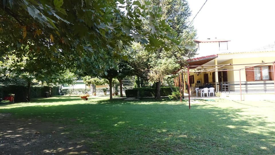 Garden beach house Apartment in Pieria, Greece