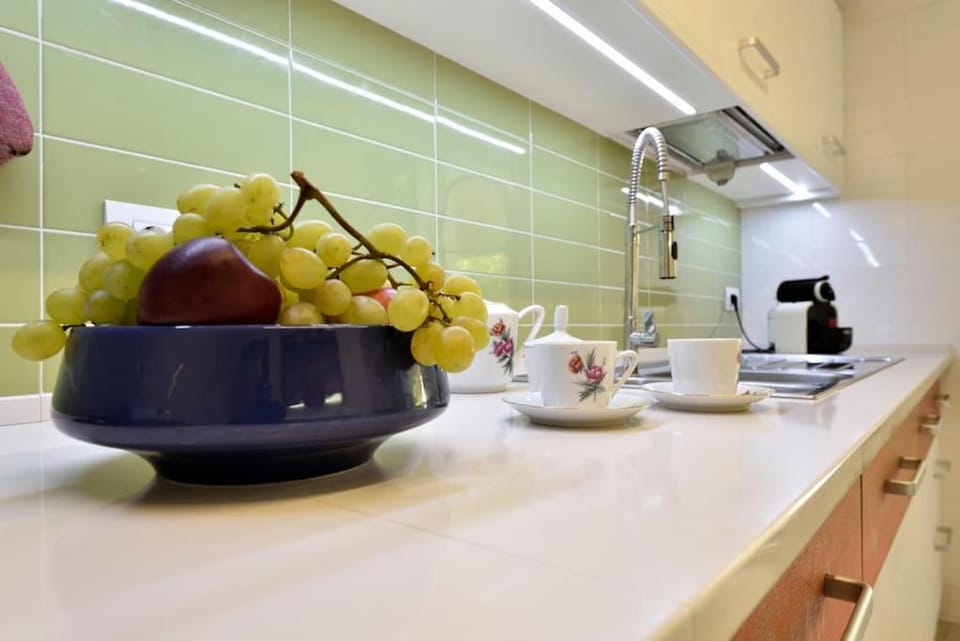Coffee/tea facilities, Kitchen or kitchenette