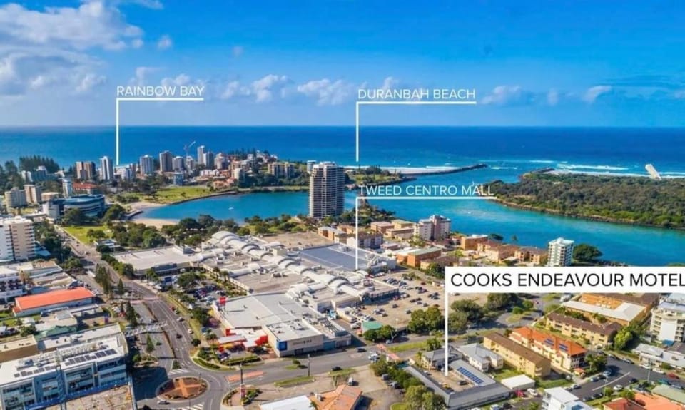 Cooks Endeavour Motor Inn - Near beach & Gold Coast Airport Motel in Tweed Heads