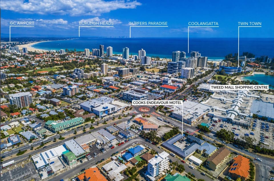 Cooks Endeavour Motor Inn - Near beach & Gold Coast Airport Motel in Tweed Heads