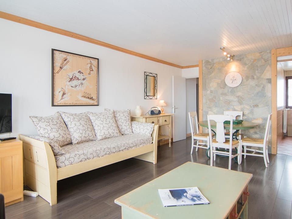 2 pièces luxe, ski aux pieds, balcon sud/ouest - FR-1-449-98 Apartment in Tignes