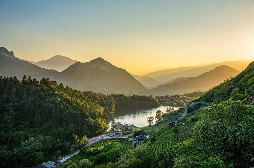 Property building, Spring, Summer, View (from property/room), Lake view, Mountain view, Sunset