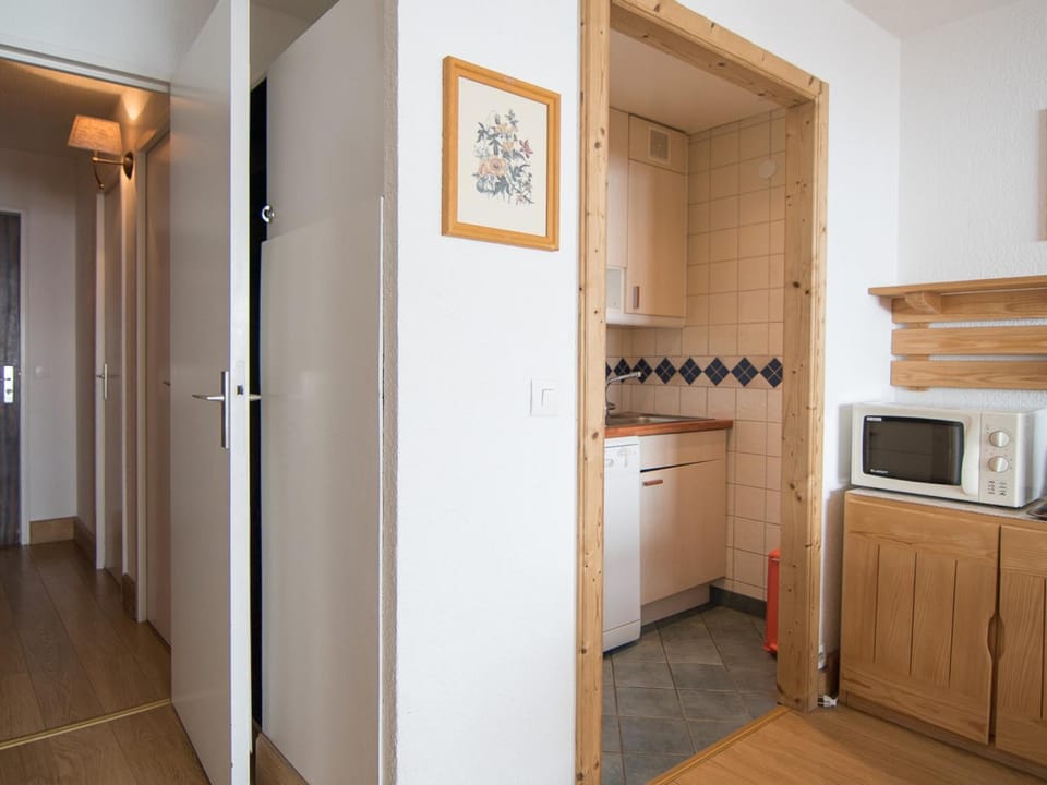 Studio Sud à 500m des pistes, balcon et WiFi - FR-1-449-134 Apartment in Tignes