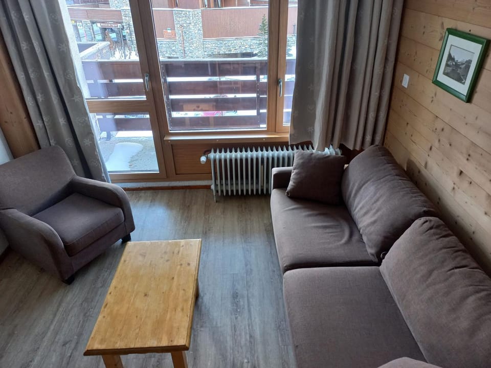 Studio avec balcon et wifi à 500m des pistes - FR-1-449-153 Apartment in Tignes