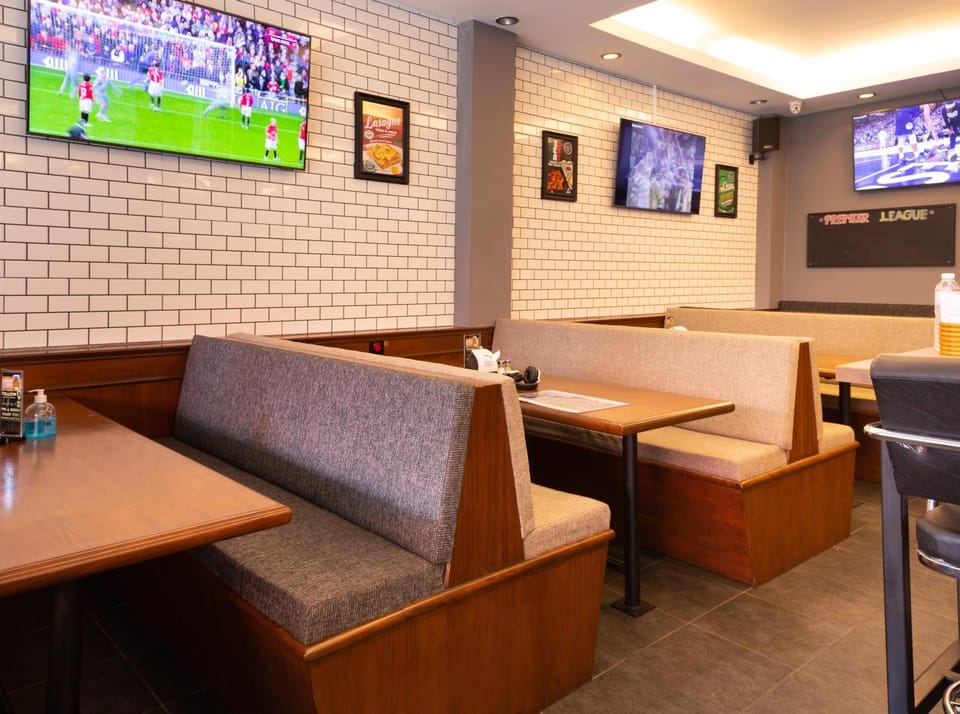 Property building, Restaurant/places to eat
