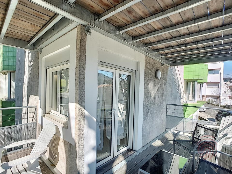 Lamalo-les-Bains: F2, terrasse, 50m des Thermes, animaux acceptés - FR-1-451-23 Apartment in Occitanie