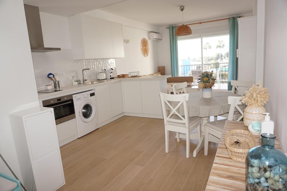 Living room, kitchen