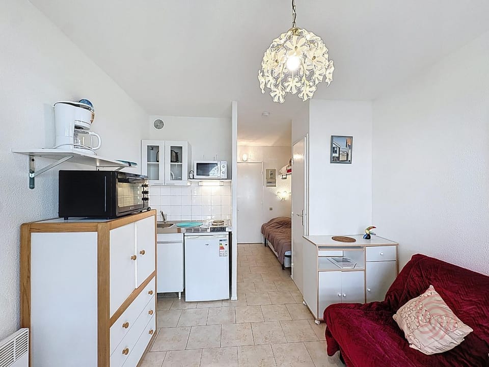Studio avec animaux admis - 2 pers. Jardin prox. - FR-1-451-101 Apartment in Occitanie
