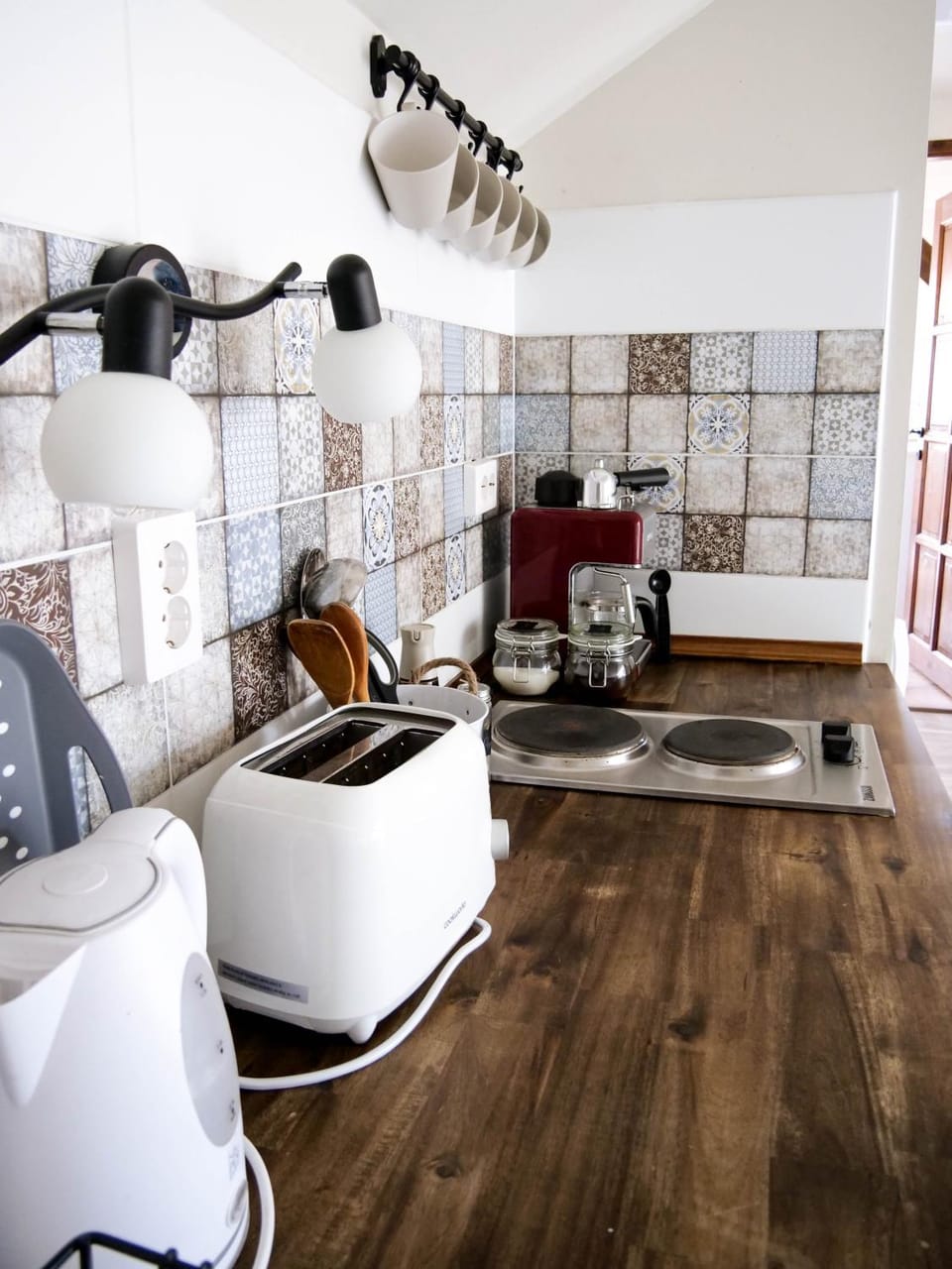 Coffee/tea facilities, kitchen