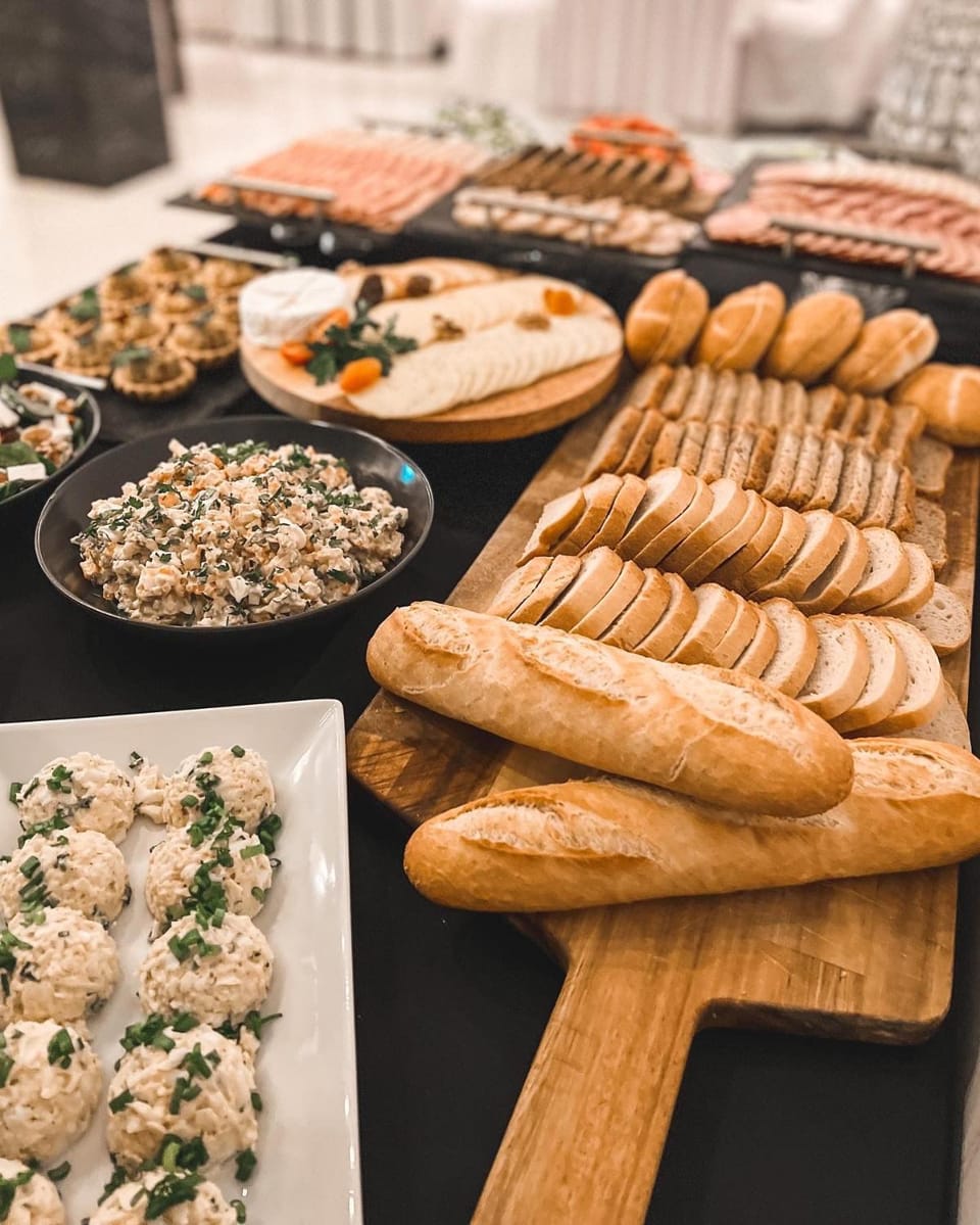 Buffet breakfast