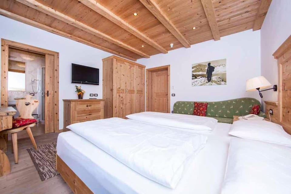 Hotel Corona Krone Hotel in Sëlva