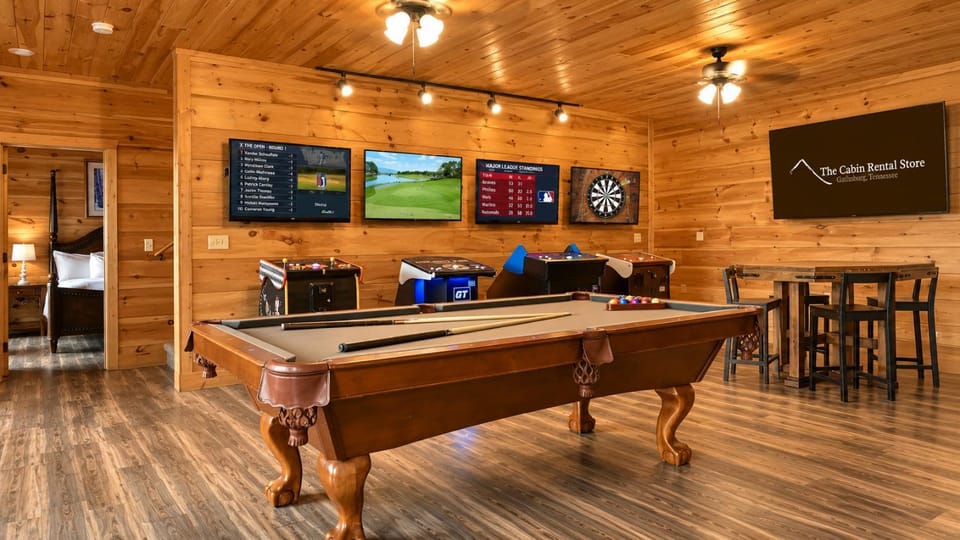 Gatlinburg Mansion Cabin Cabin in Pittman Center