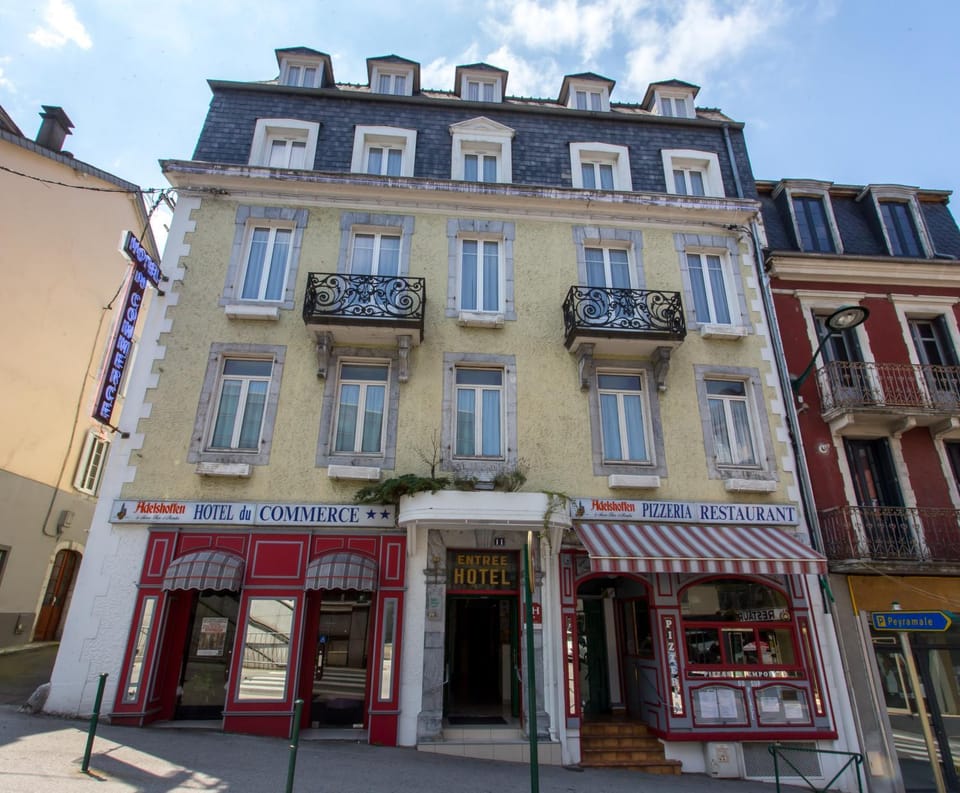 Facade/entrance, Lobby or reception