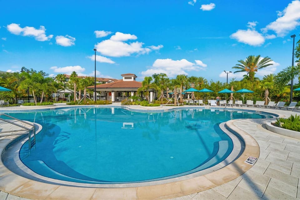 Shoreway Loop Unit 407 Condo Apartment in Orlando