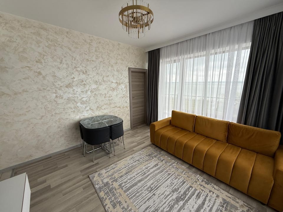 Summerland Sea View Apartment Apartment in Constanta