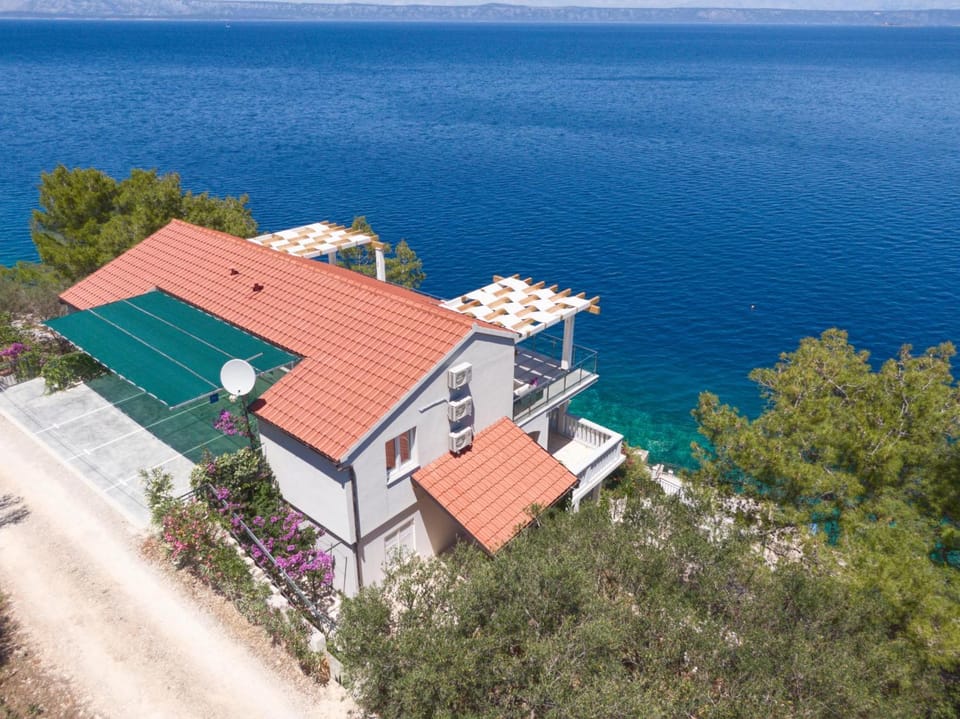 Natural landscape, Bird's eye view, Sea view, Street view