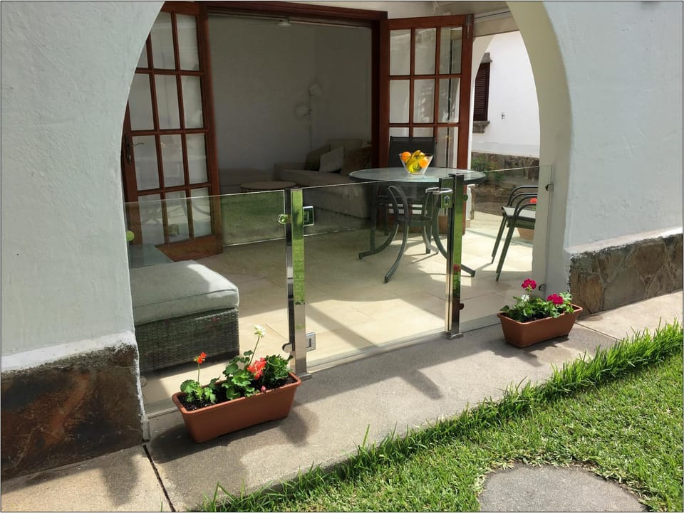 Lyra is a new experience, beauty and silence Apartment in Maspalomas