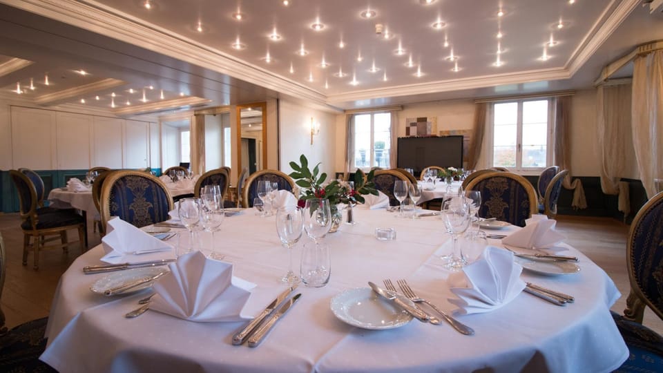 Banquet/Function facilities