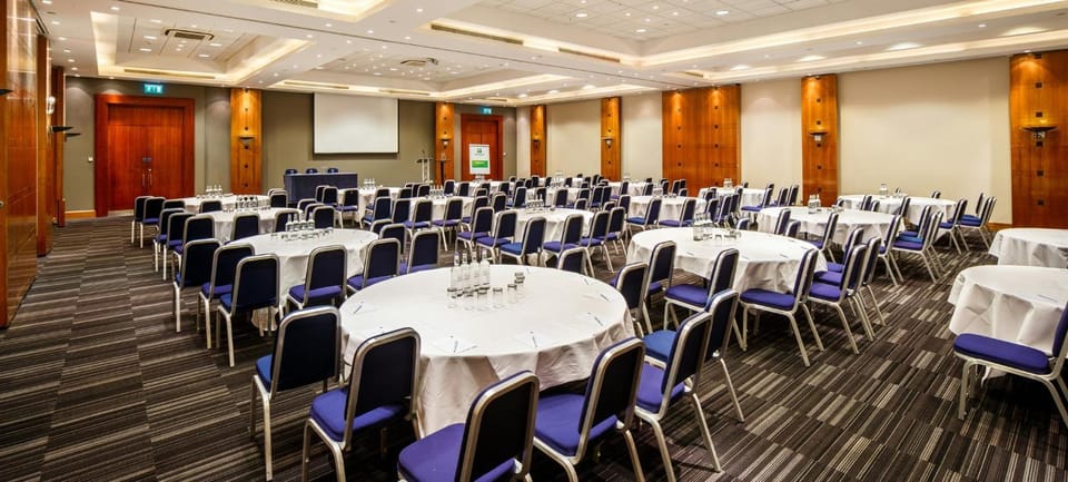 Meeting/conference room
