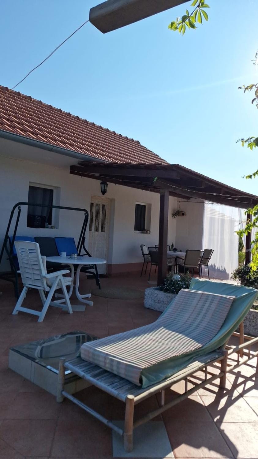 Traditional town house Apartment in Dubrovnik-Neretva County