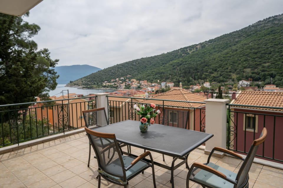 Balcony/Terrace, City view, Sea view