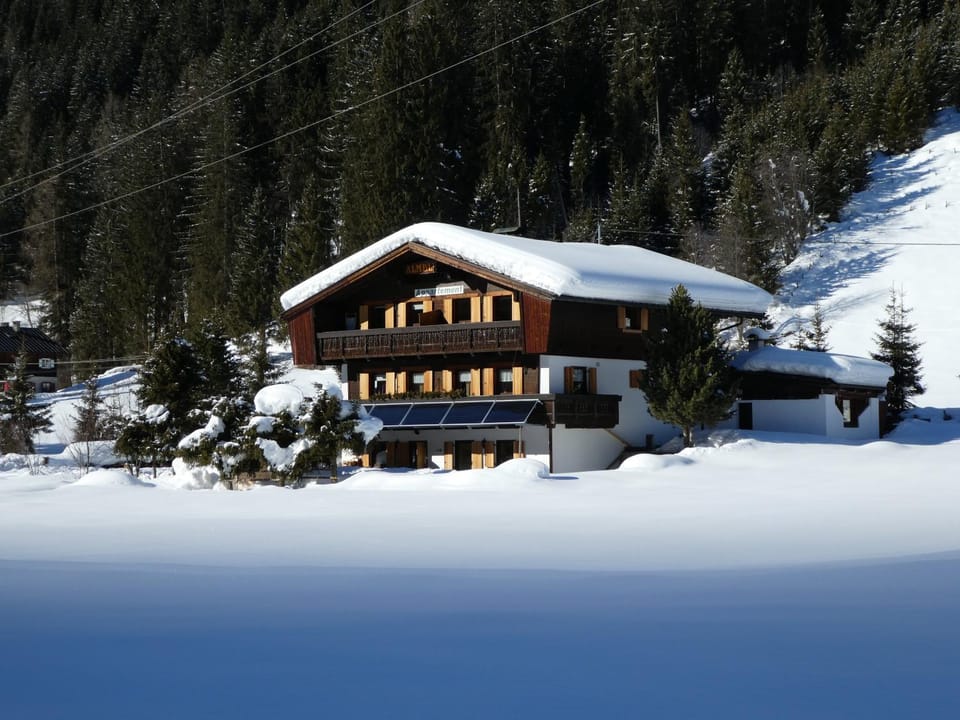 Property building, Natural landscape, Winter