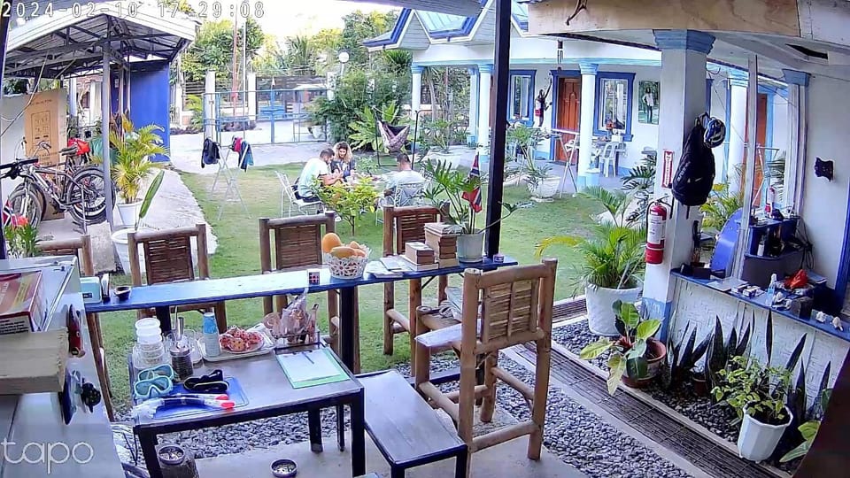 Jah’s Anemone Dive Guesthouse Apartment in Central Visayas