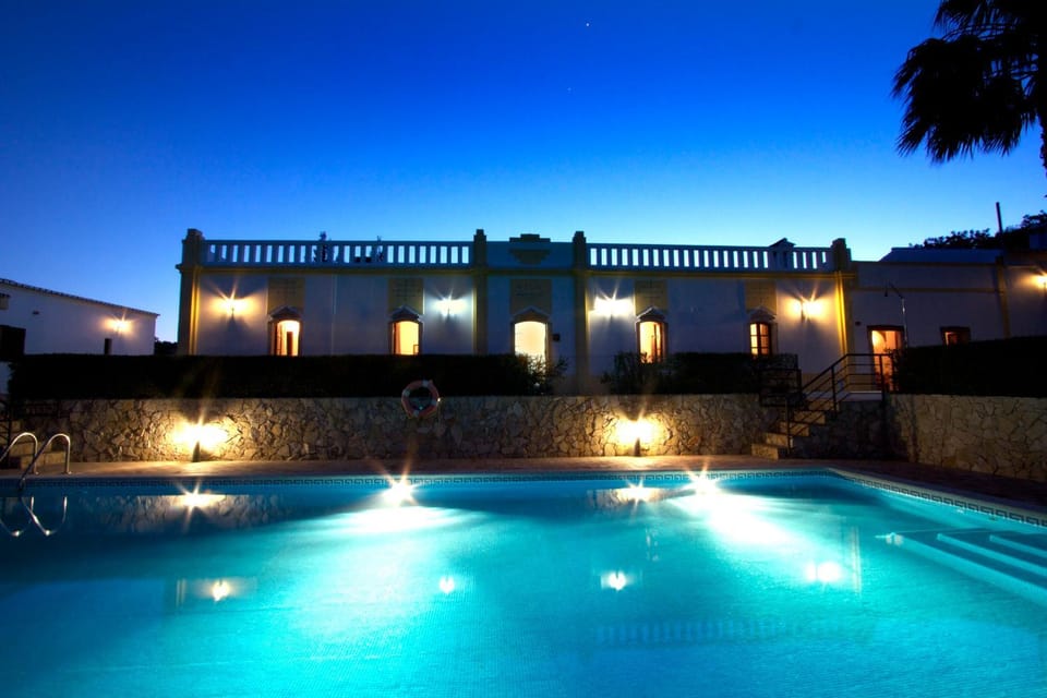 Facade/entrance, Swimming pool