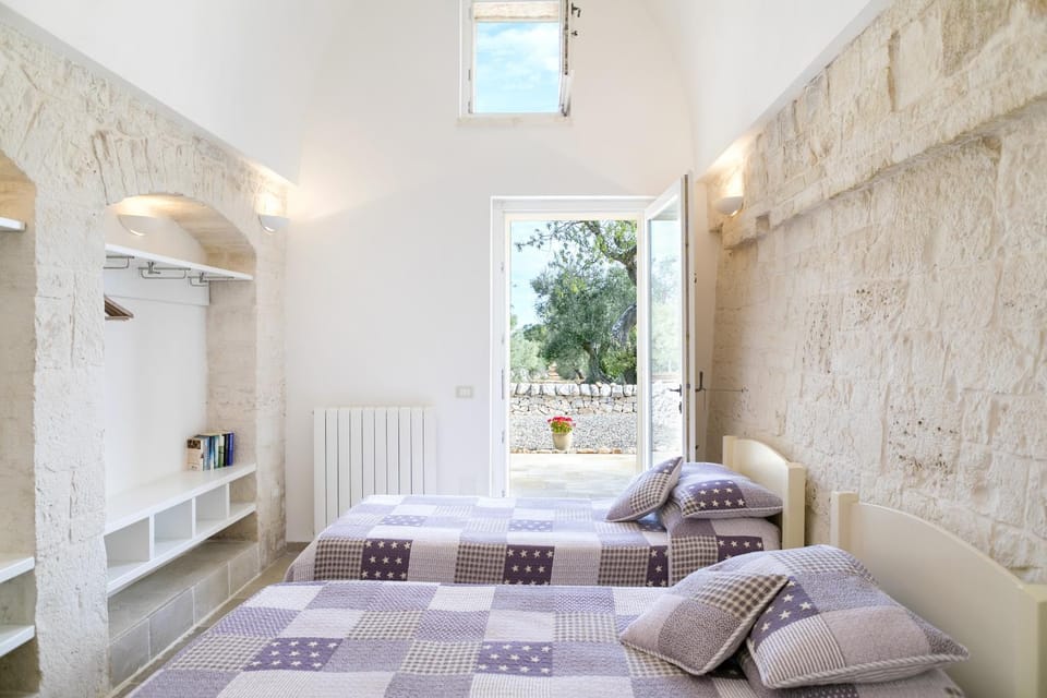 Decorative detail, Bedroom