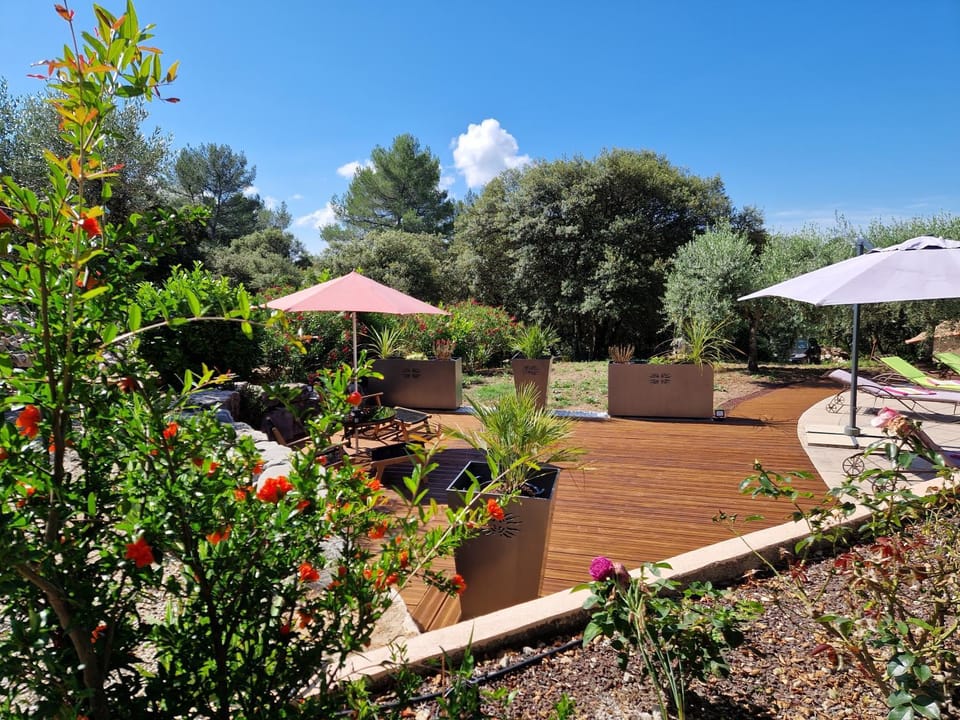 Le Petit Coin de Paradis Bed and Breakfast in French Riviera