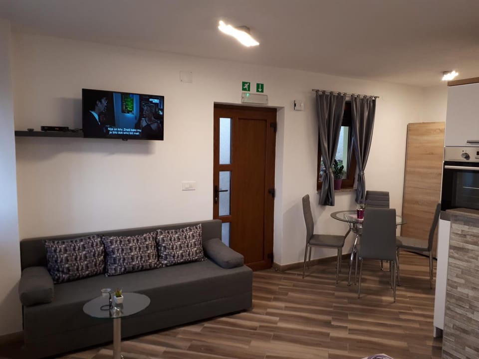 Apartment Dujica Apartment in Lika-Senj County