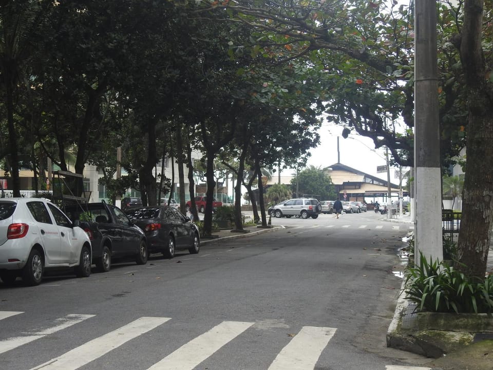 Neighbourhood, Street view, Location