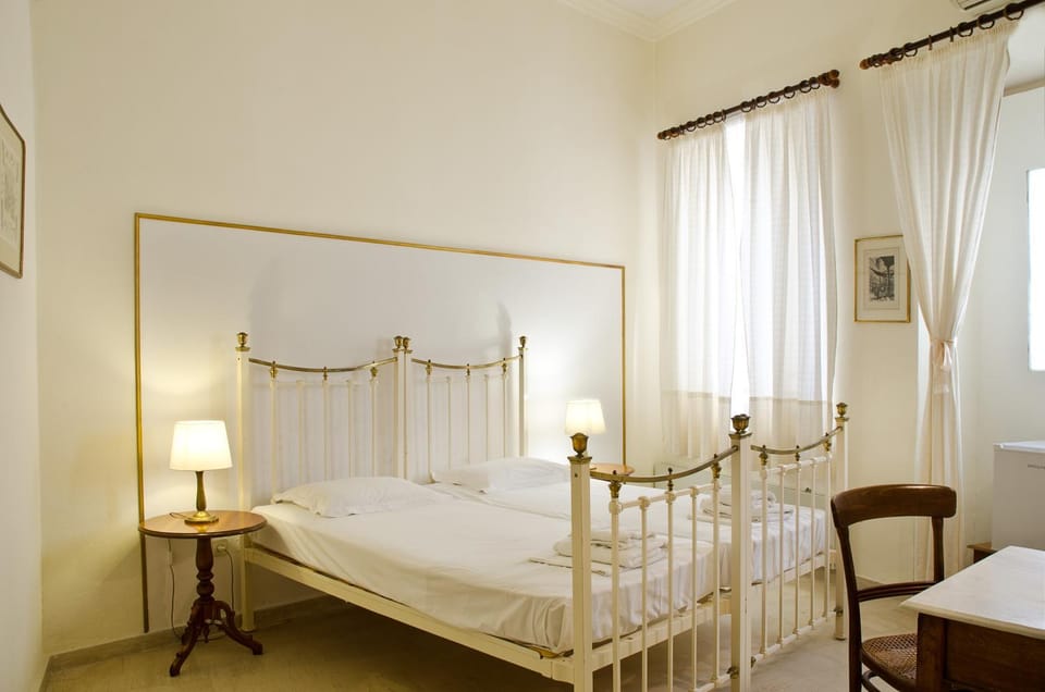 Hotel Omiros Bed and Breakfast in Decentralized Administration of the Aegean
