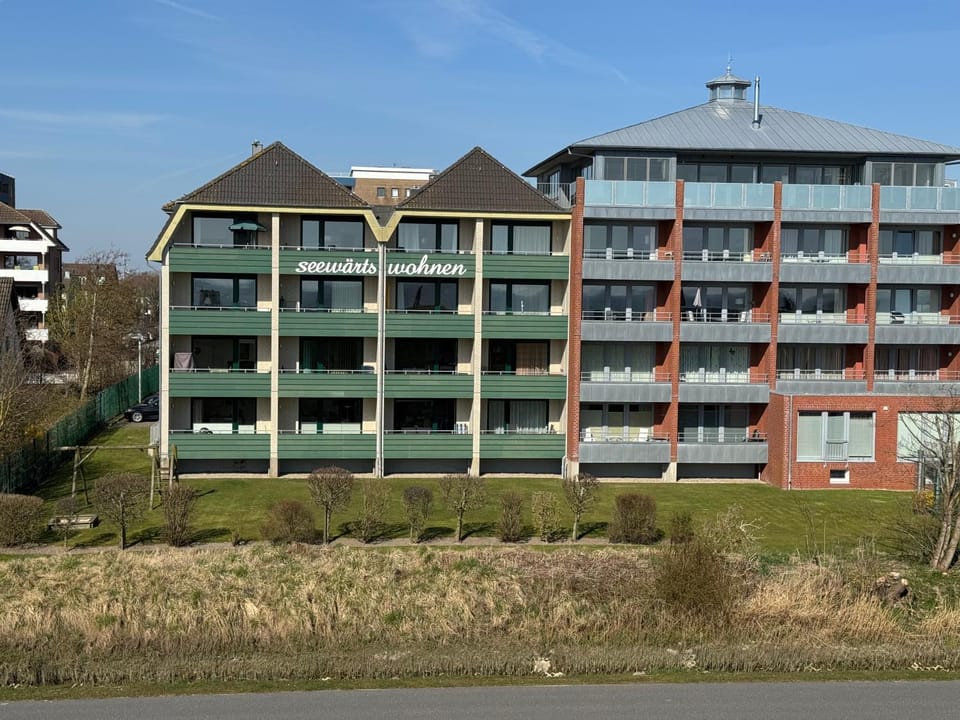 Property building, Spring, Day