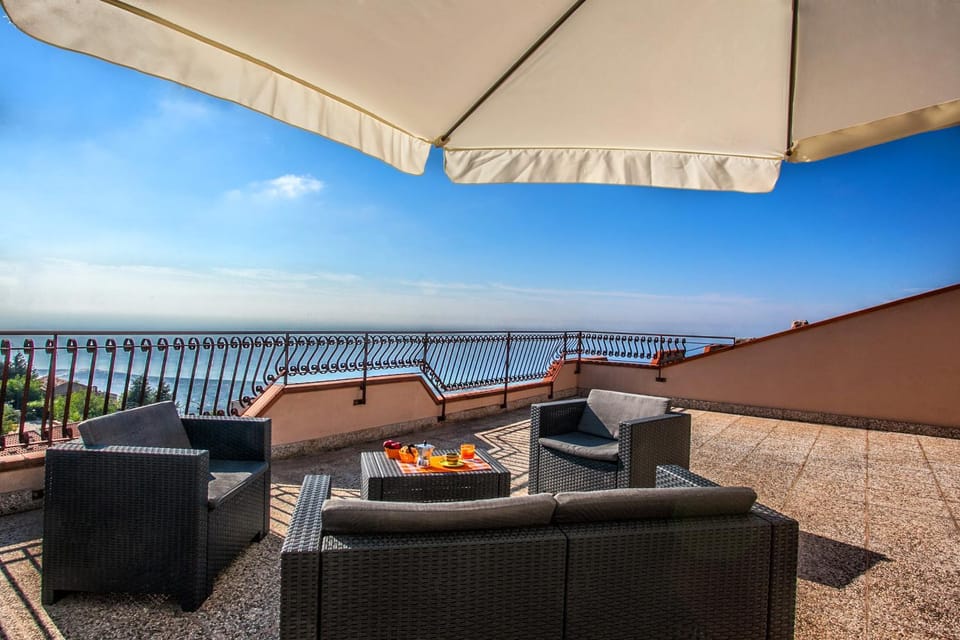 Mansarda sopra il mare Apartment in Sicily