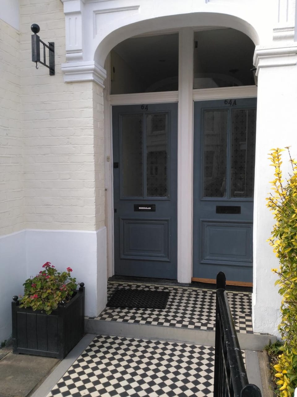 64 Wardo Avenue Apartment in London