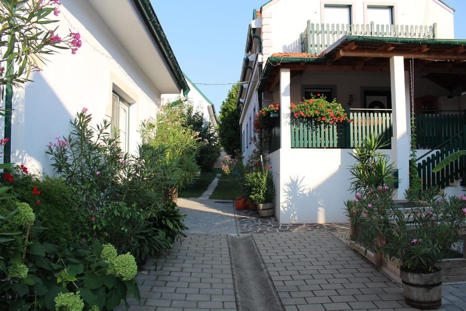Appartement "Blumengassl" Apartment in Hungary
