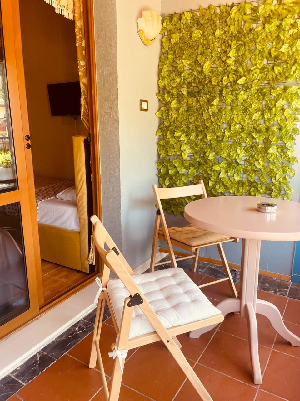 Bujtina Flowers Bed and Breakfast in North Macedonia