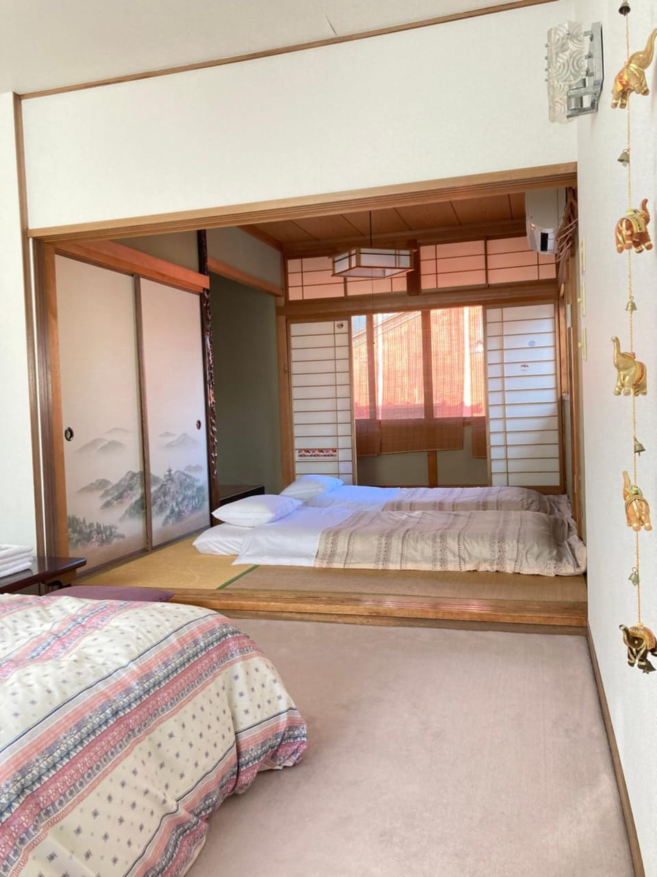Bed, Photo of the whole room