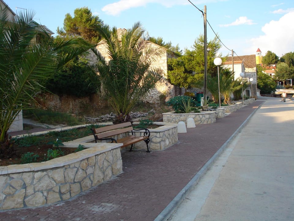 Neighbourhood