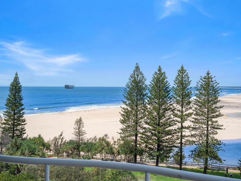 View (from property/room), Beach, Location