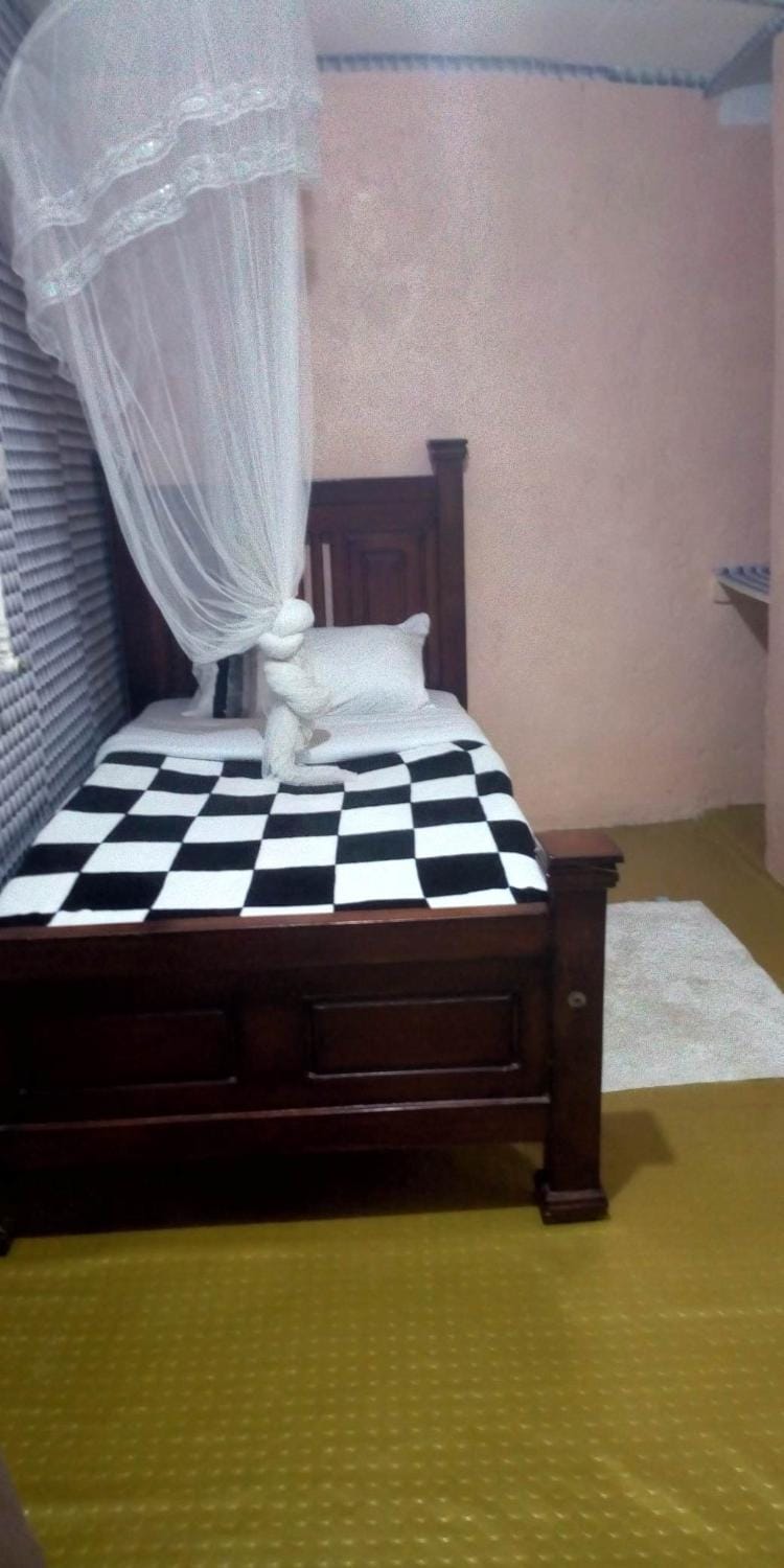 Kenya Inn Bed and Breakfast in Nairobi