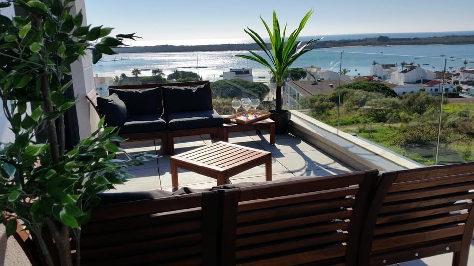 Balcony/Terrace, Living room, City view, Sea view