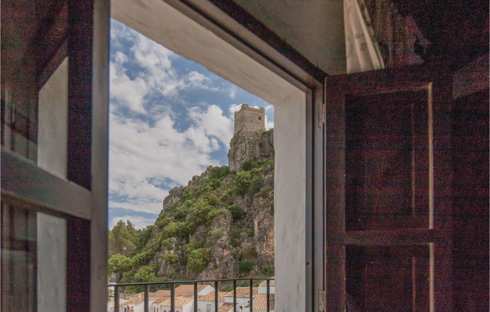 View (from property/room), Balcony/Terrace