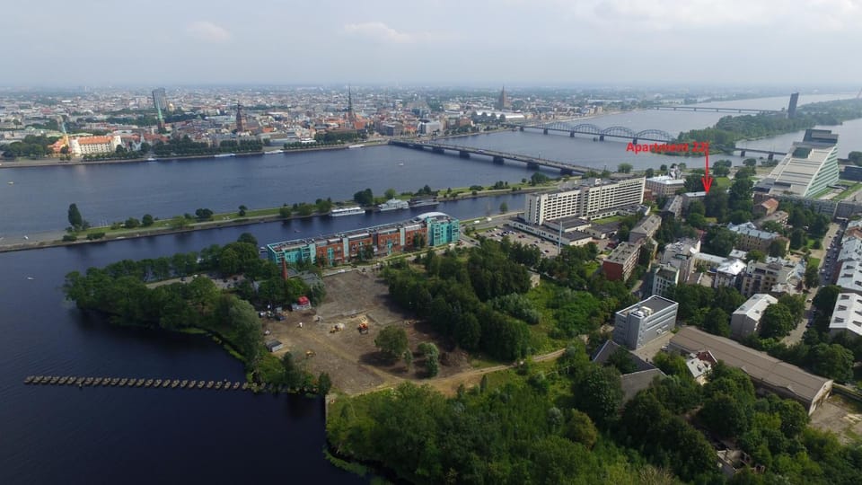 Property building, Bird's eye view