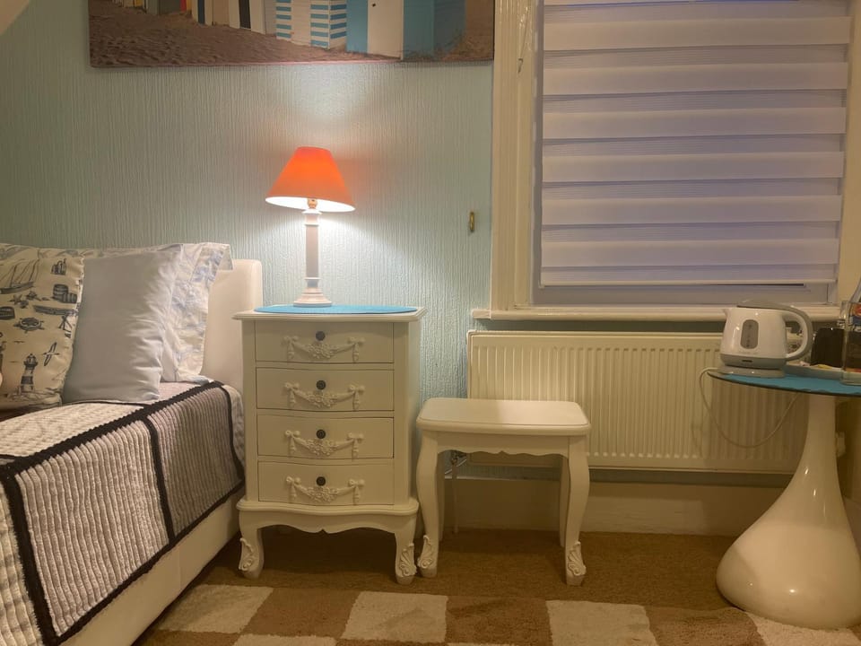 Arun Sands Rooms Bed and Breakfast in Windmill Road